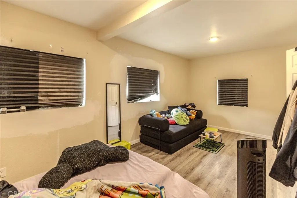 3632 W 59th Street, Los Angeles, California 90043 home-pic-22